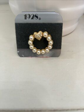 1928 Gold-Tone Faux Pearl Wreath Brooch with Pave Heart